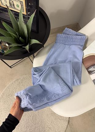 Спортивні штани від guess
