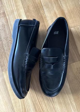 Туфлі лофери h&m розміру 34