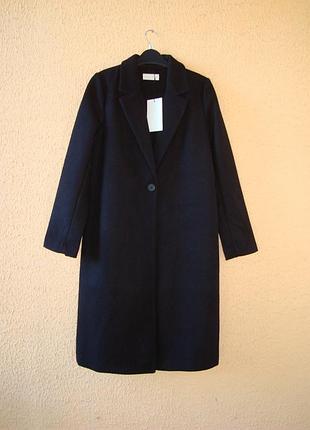 Стильное женское пальто zara