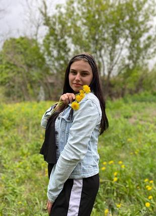 Куртка жіноча джинсова блакитна