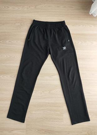 Демисезонные спорт штаны мужские adidas