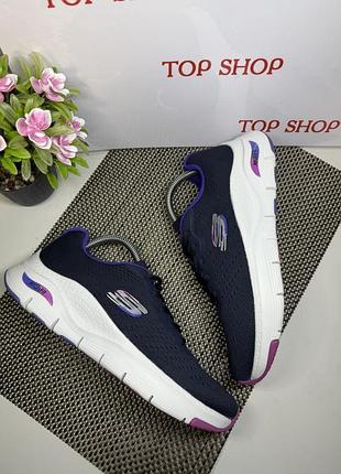 Оригінальні кросівки skechers 3