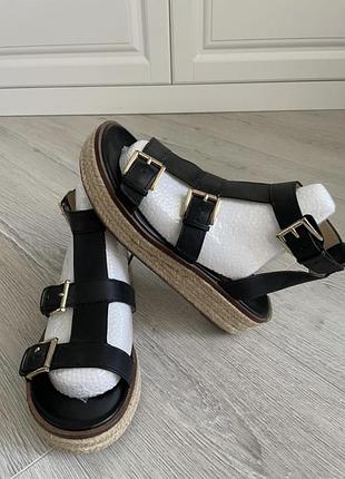 Оригінальні шкіряні жіночі босоніжки,36 розмір,michael kors