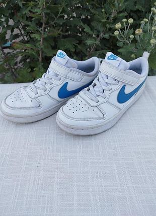 Дитячі кросівки бренду nike 3