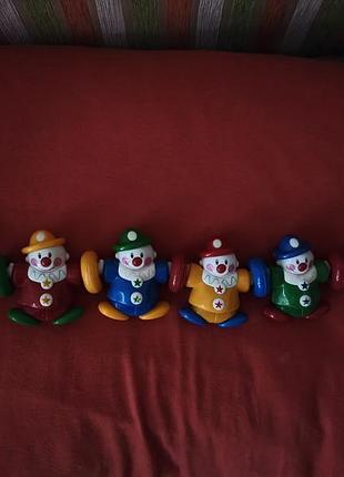 Растяжка на кровать или коляску клоуны tolo toys