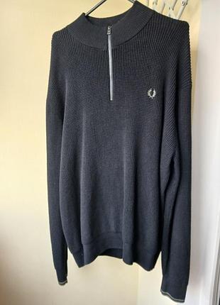 Оригинальный черный мирер от бренда fred perry