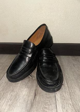 Чорні шкіряні лофери stilcomfort (розмір 41)