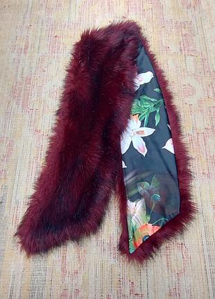 Воротник меховой насыщено бордовый цвет, ted baker, 130 см.