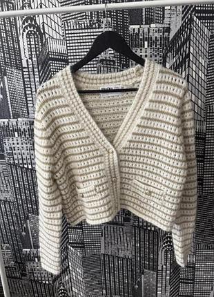 Вʼязаний жіночій кардиган з вовною primark молочний светр кардиган в золоту смужку