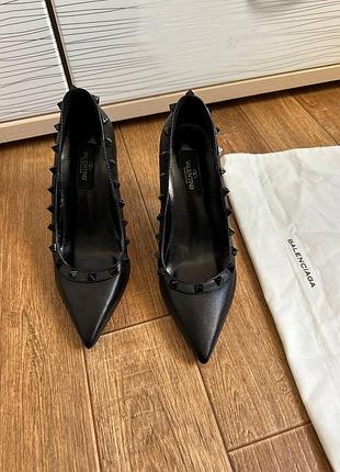 Туфлі valentino garavani 5