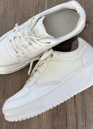 Женские кроссовки на платформе zara, размер 40, 25,5 см