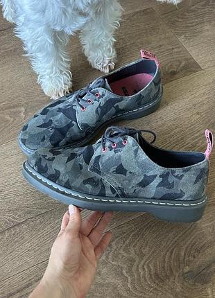Dr. martens оригінал замшеві камуфляж 43 р. / uk 9