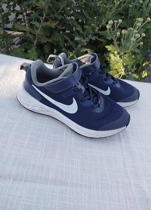 Дитячі кросівки для хлопчика nike
