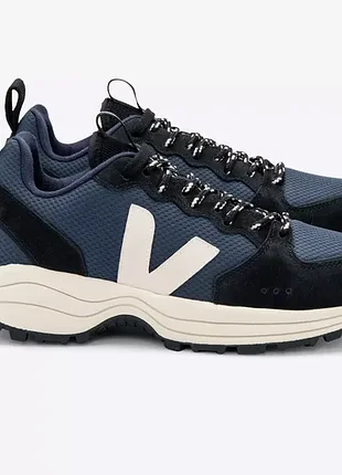 Кросівки veja venturi оригінал - 43 розмір
