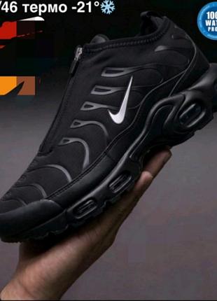 Кросівки чоловічі nike tn air plus чорні