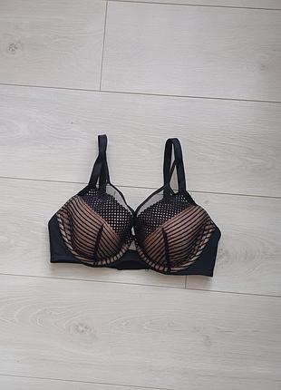 Бюзгальтер стан нового chantelle pulp
