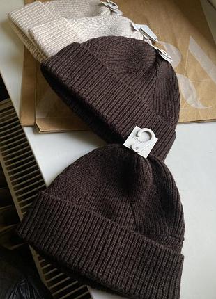 Шапка reserved жіноча one size 2