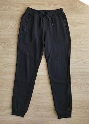 Спортивні штани чоловічі staff black
