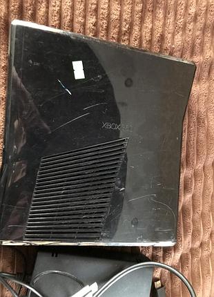 Xbox 360 slim freeboot 320gb - 40 iгор