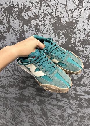 Кросівки від new balance