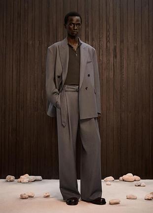 Легка вовняна футболка zara x nanushka кольору шоколаду
