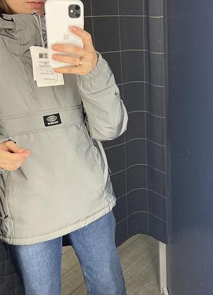 Куртка жіноча pull&bear анорак сіра xs