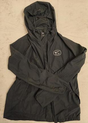 Куртка чоловіча nike sportswear чорна
