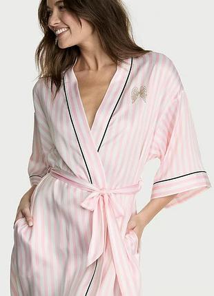 Короткий сатиновый халат victoria's secret в фирменную полоску (м/л) 🎀