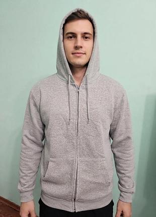 Divided от h&m оригинальная утепленная толстовка худи на молнии в идеальном состоянии, полномерная