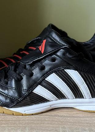 Детские футзалки adidas 2