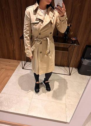 Тренч жіночий бежевий massimo
dutti