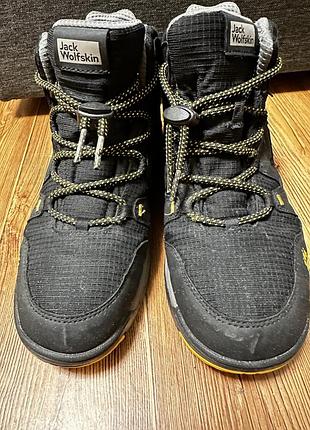 Ботинки підліток 38 р jack wolfskin 2