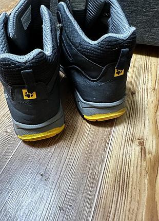 Ботинки підліток 38 р jack wolfskin 3