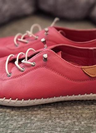 Мягчайшие кожаные мокасины цвета малиновой пенки lunar shoes великобритания 37 р. 23,8 см.
