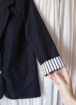 Красивий чорний піджак shein. 3