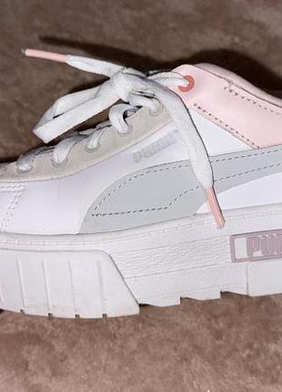 Кросівки жіночі puma білі з рожевим