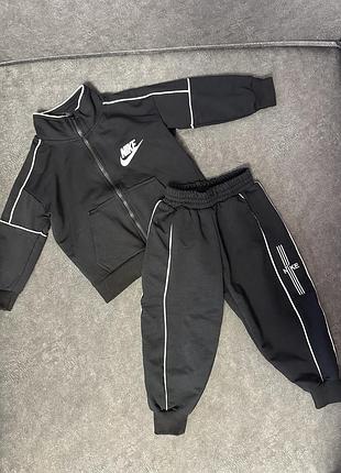Дитячий костюм nike 98р