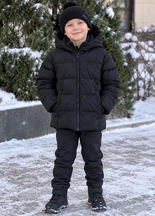 George водонепроникна дуже тепла чорна зимова куртка на 5-6 р