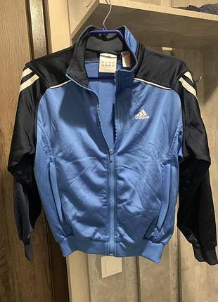 Олімпійка adidas. оригінальна. зріст 146-152.