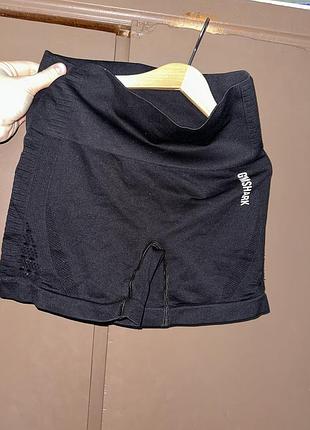 Шорты gymshark