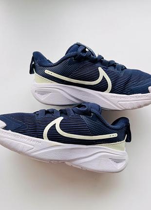 Дитячі кросівки nike 26 розмір