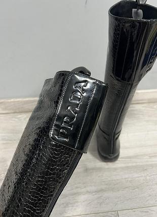 Шкіряні чоботи prada 5