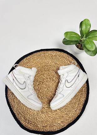 Хайтопи nike білі