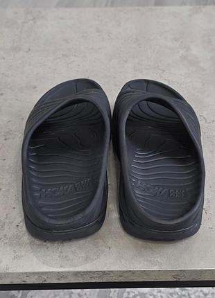 Шльопанці hoka 4