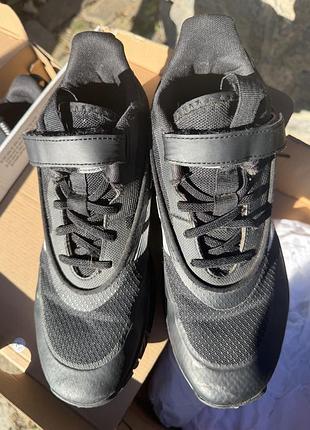 Кросівки adidas 2