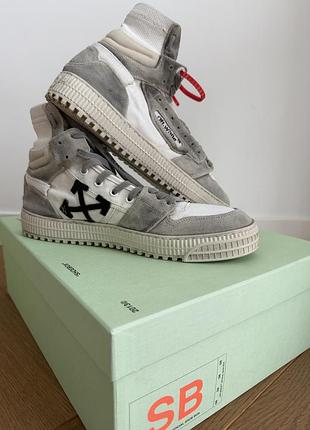 Кросівки off-white