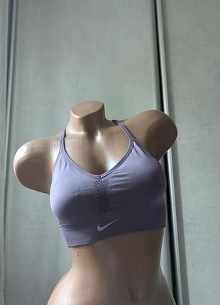 Спортивный топ nike 6