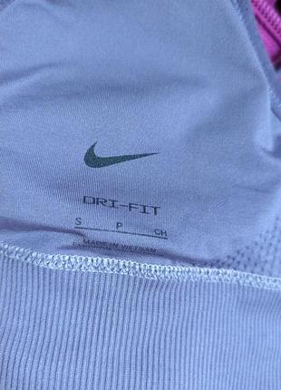 Спортивный топ nike 8