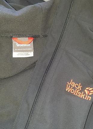 Чоловіча куртка-софтшелл бренду jack wolfskin 2