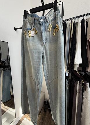 Жіночі джинси baggy світло-блакитні з ефектом вибілювання
